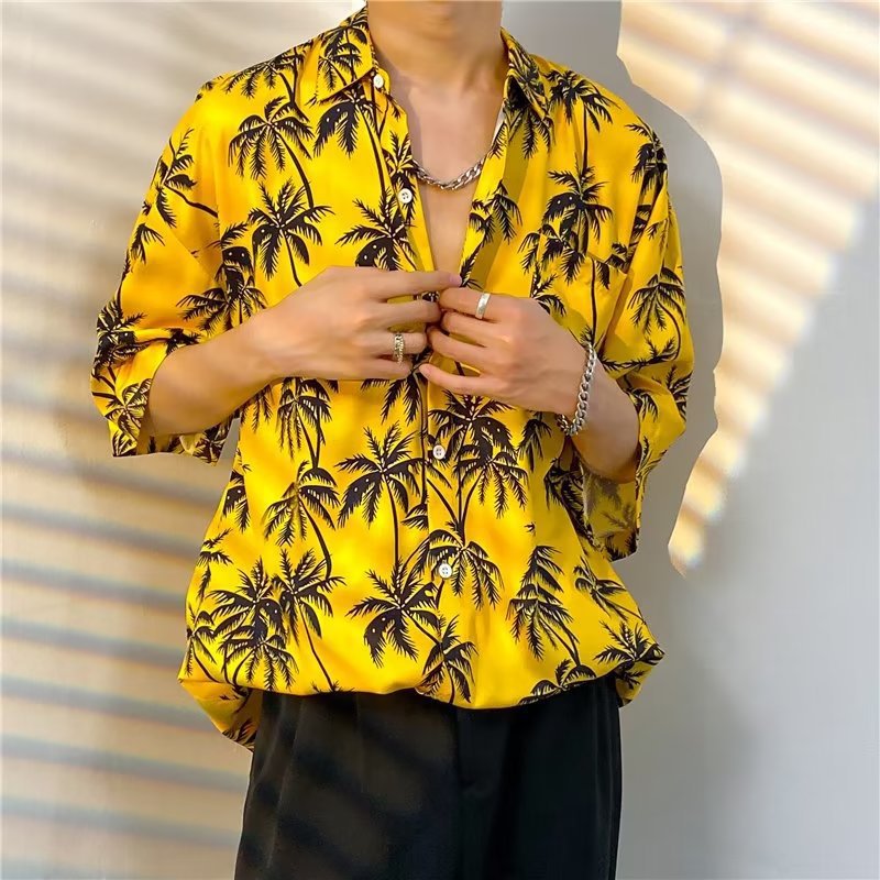 Hong Kong estilo Retro Vintage floral camisa manga corta Estilo Hawaiano tailandés diseño Ruan guapo camisa suelta para hombres y mujeres