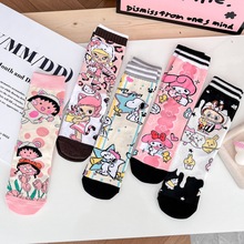日系卡通袜子女 动漫可爱插画精梳棉中筒女袜 学院风长筒潮袜批发