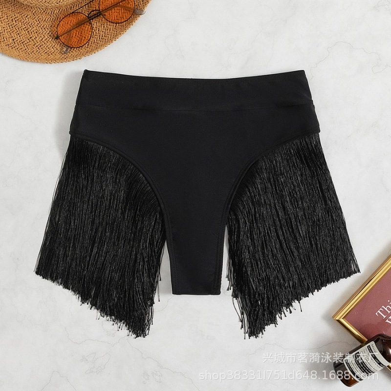 2022 nuevo europeo y americano sexy bikini moda decoración color sólido en forma de T playa Pantalones de mujer traje de baño