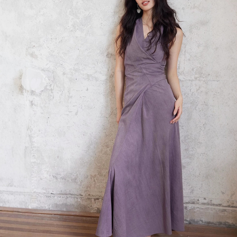 Tyang Design【Qingwan】Elegant Purple V-Neck Halter Long Dress for Women with Tie Design