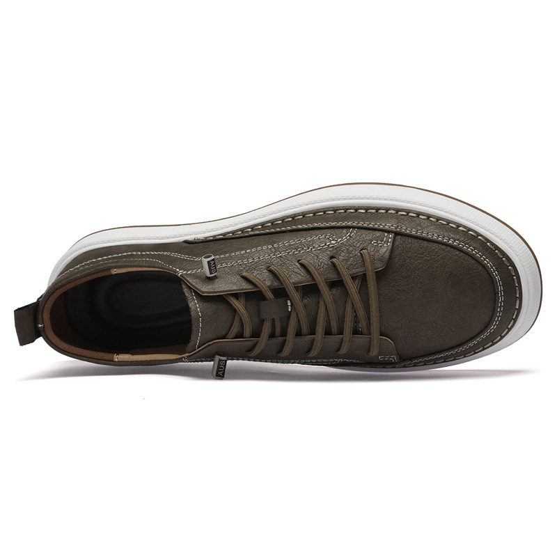 Zapatos de skate de cuero transfronterizos para hombres de otoño casuales zapatos de cuero coreanos de moda para hombres simples blancos versátiles zapatos para hombres de estación europea