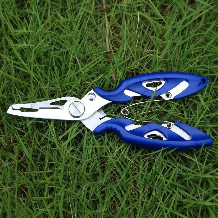 Fishing Pliers Image 6