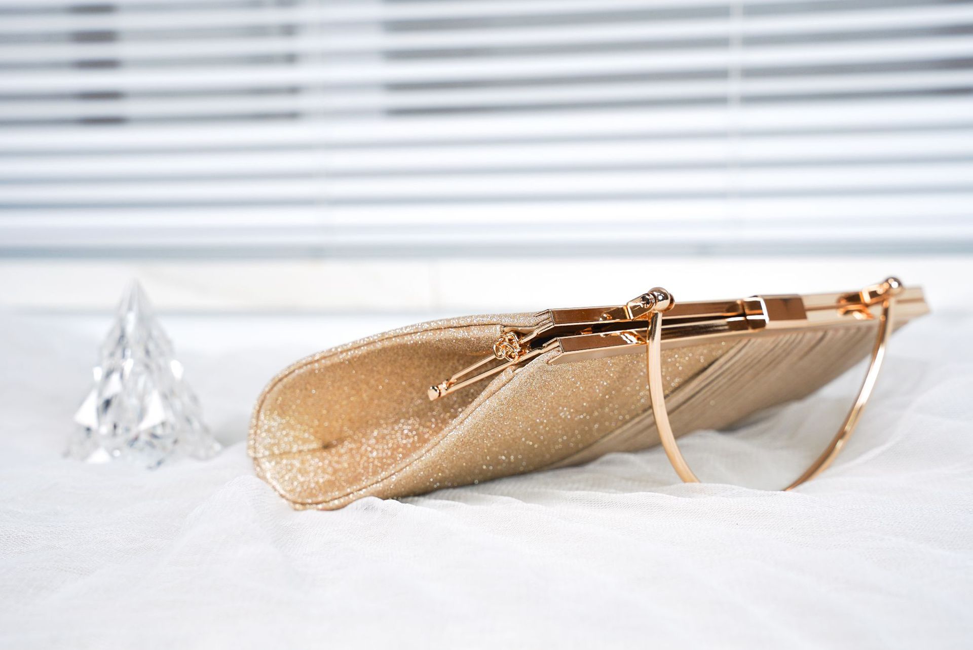 Luggage & Bags Pleated Shining Evening Bag Handbag Elegant Clutch Bag Women's Banquet Bag Crossbody Small Bag Dress Rattan Bag Vintage_voghion.com