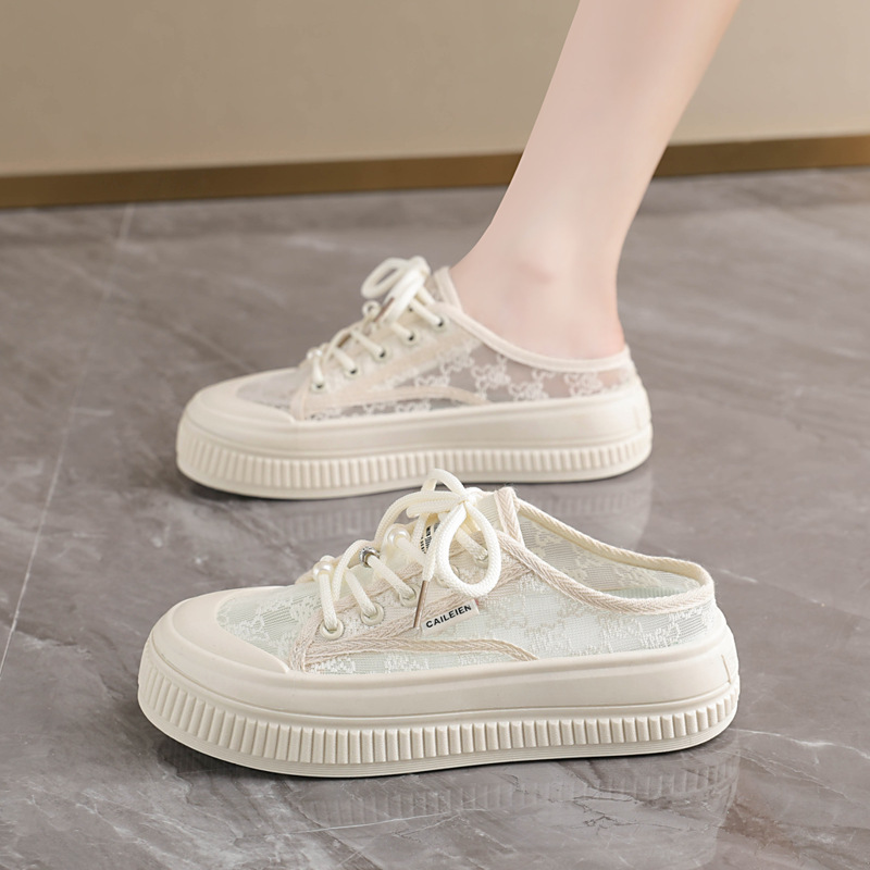 Perezoso con cabeza media zapatillas para mujeres 2026 verano nuevo mallas transpirables zapatos blancos coreanos versátiles zapatillas frías de un pie