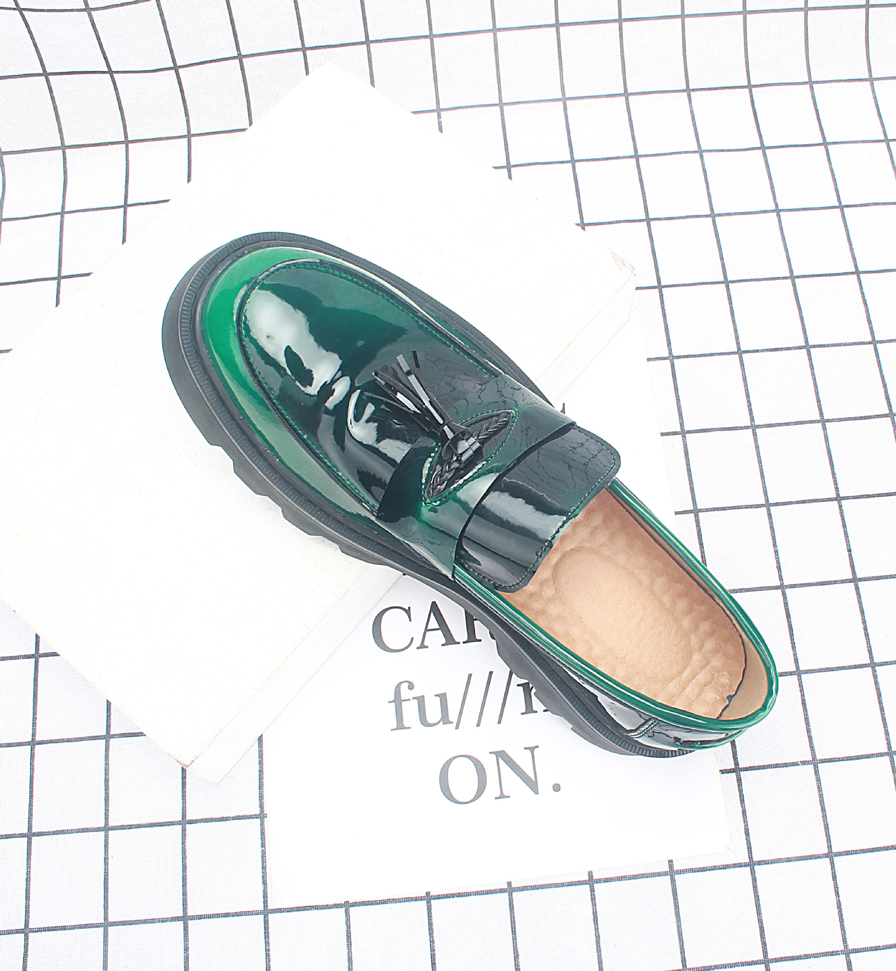 2023���¿��＾��ʿ����ƤЬ������͸������������װ��ЬӢ��516