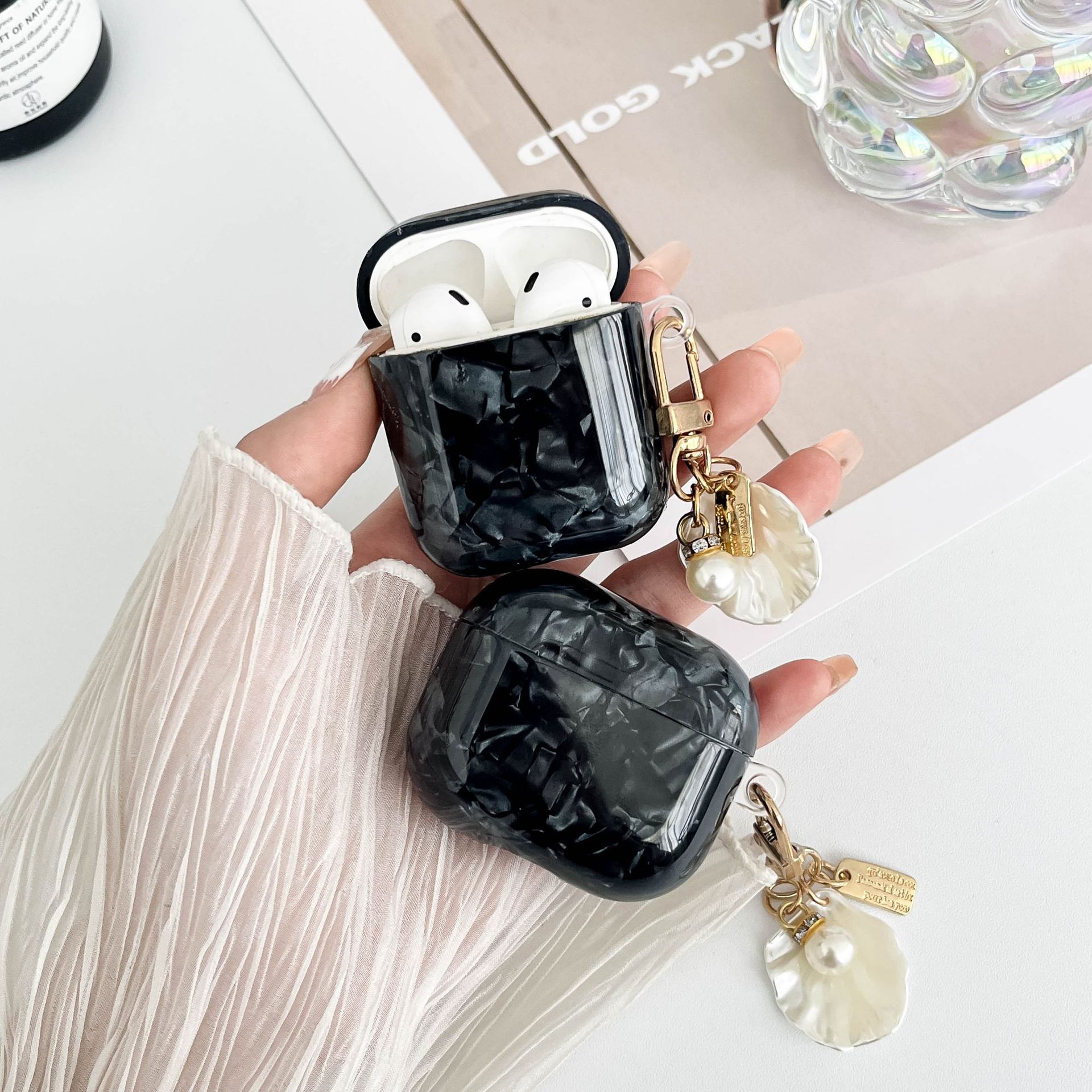 31g Weight iPhone Applicable Brands Headset Protective Sleeve Classification tpu Material Solid Color Pattern Simple Style, Classic Style Style Tpu Solid Color Simple Style Classic Style Headset Protective Sleeve Earphone Cases Phone Accessories 4