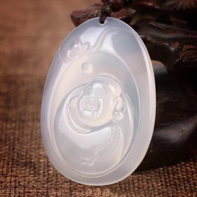 포장된 부처님은 약 46*32mm입니다.