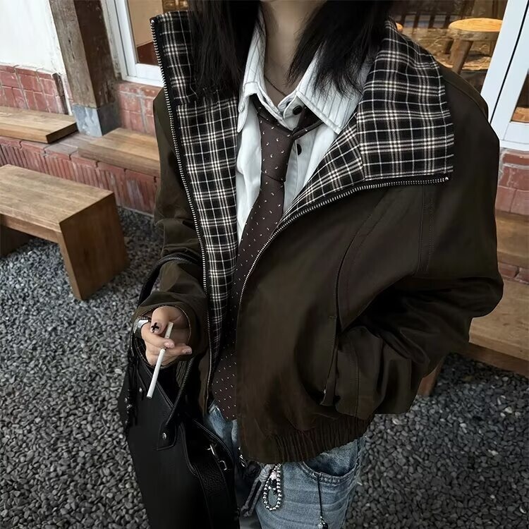 American Retro Cleanfit Brown Harrington Jacket for Men, Autumn Plaid Lapel Patchwork Short Workwear Coat American Retro Cleanfit Brown Harrington Jacket for Men, Autumn Plaid Lapel Patchwork Short Workwear Coat