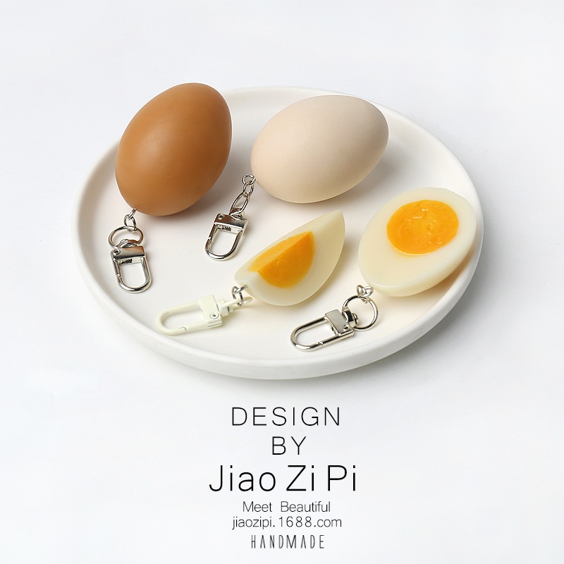 Funny Simulation Half-cut Egg Keychain Personality Creative Pendant Bag Jewelry Niche Hanging Fun Accessories