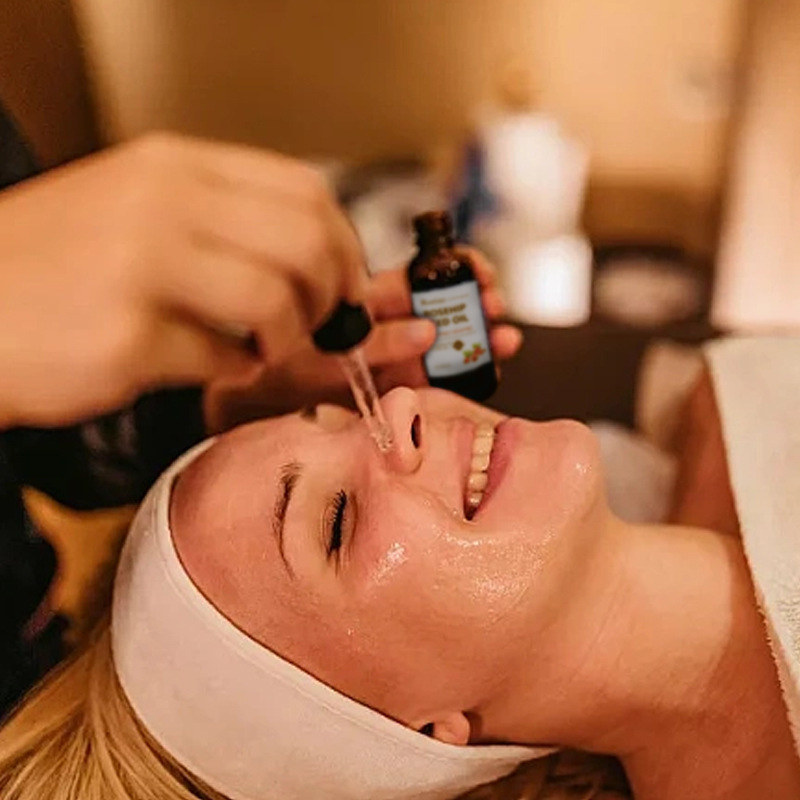 Rosenfrucht für Männer und Frauen, feuchtigkeitsspendendes ätherisches Pflanzenöl mit Einzelformel für die Körpermassage_voghion.com