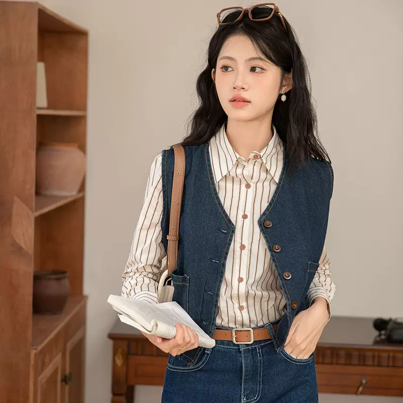 靓依轩牛仔马甲女2025新款春秋衬衫叠穿背心气质工装坎肩马夹外套