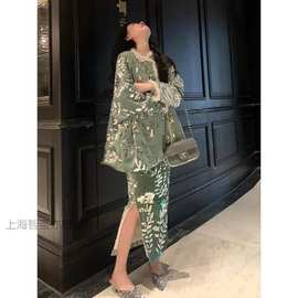 深冬装搭配一整套新中式国风女装轻奢高端精致绿色亮片丝绒套装裙