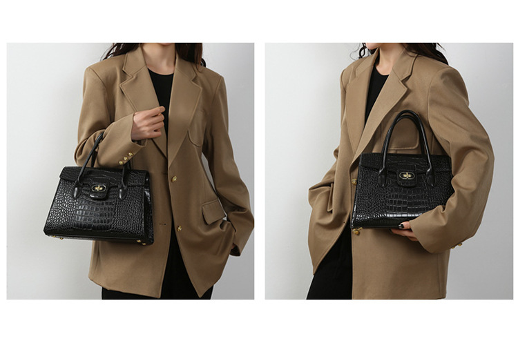 1325g Weight Polyester Lining Material Sewing Thread Fashion Element Zipper Closure Type Double Handle , Sling Strap Strap Type Crossbody Bag Bags Type Casual, Business, Daily Occasion Pu Leather Material Crocodile Pattern All Seasons Season Women's Gender Elegant Style Square Shape Women's Pu Leather Crocodile Elegant Sewing Thread Square Zipper Crossbody Bag 21