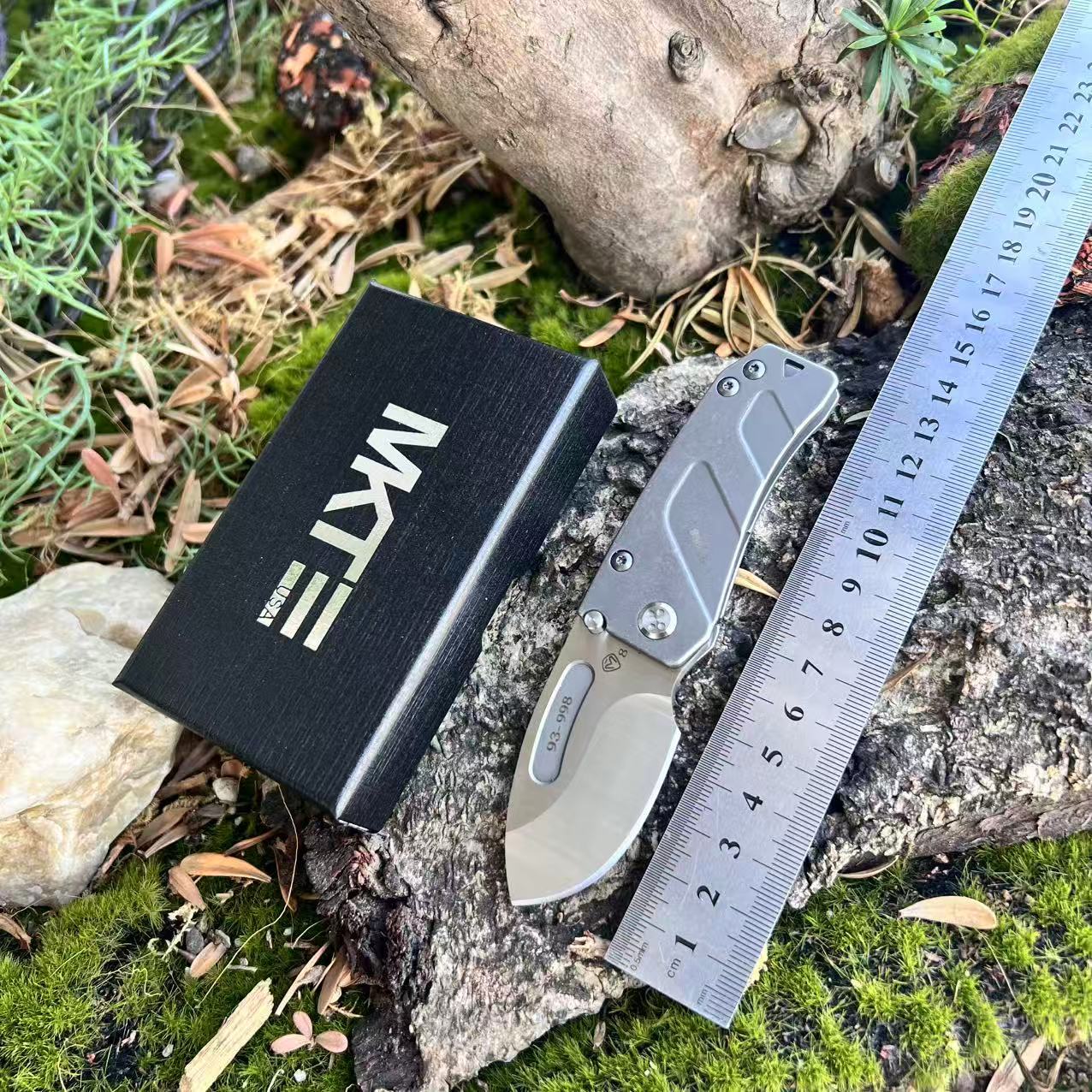 户外折叠刀多功能小刀钥匙扣刀快递拆封小刀野外防身刀便携式野营