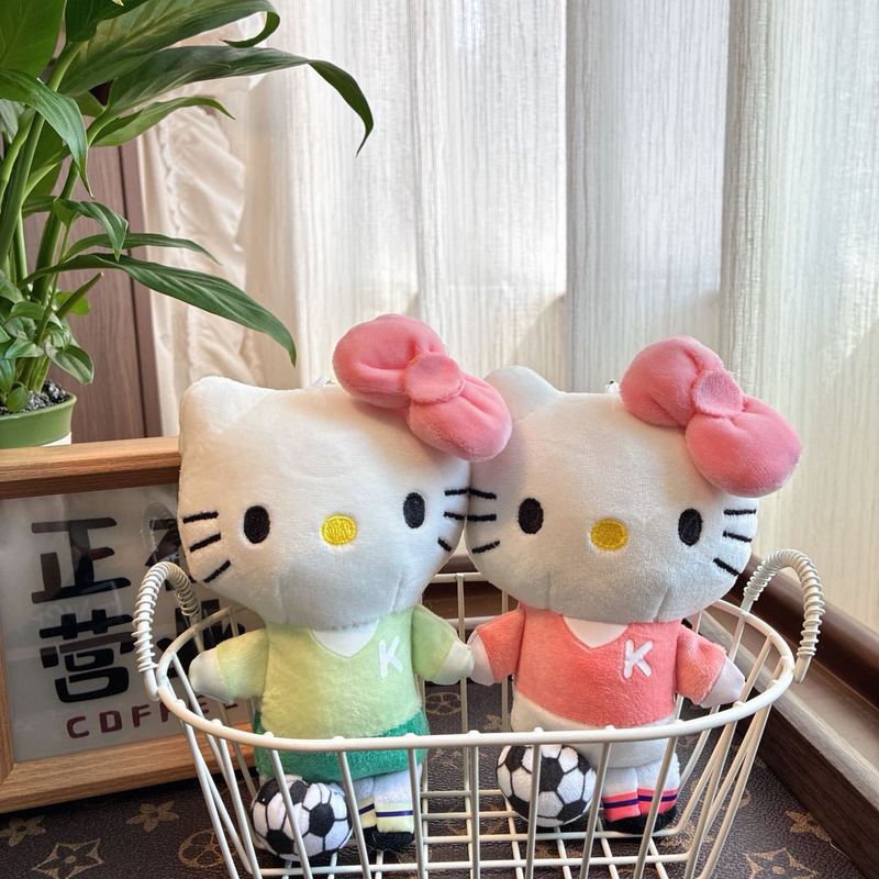 可爱萌足球kt猫小挂件毛绒玩具公仔小猫咪包包挂饰钥匙扣娃娃玩偶|undefined