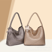 2025新款枪枪同款中号纯手工编织包托特包女高级感手提单肩包大容
