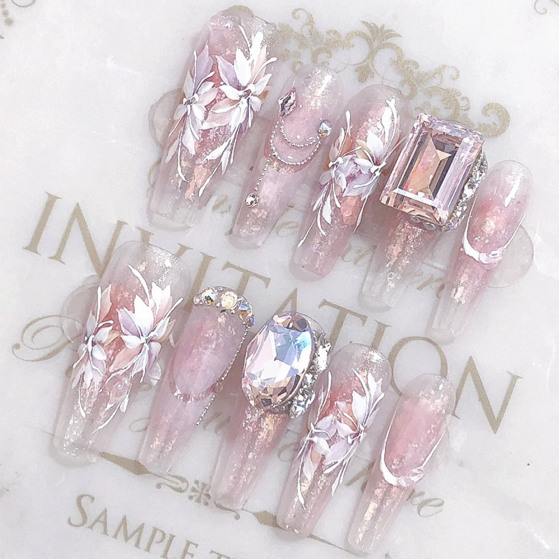 [Big Sale] Gentle Elegant, Accessible Luxury, Sparkling Rich Daughter Ins Cat Eye Style Wearable Nail Patches Wholesale