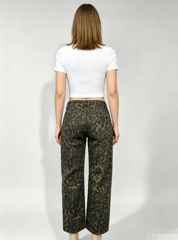Jeans Barrel con Estampado de Leopardo para Mujer, Mezclilla 100% Algodón, Sin Elasticidad, Cintura Alta