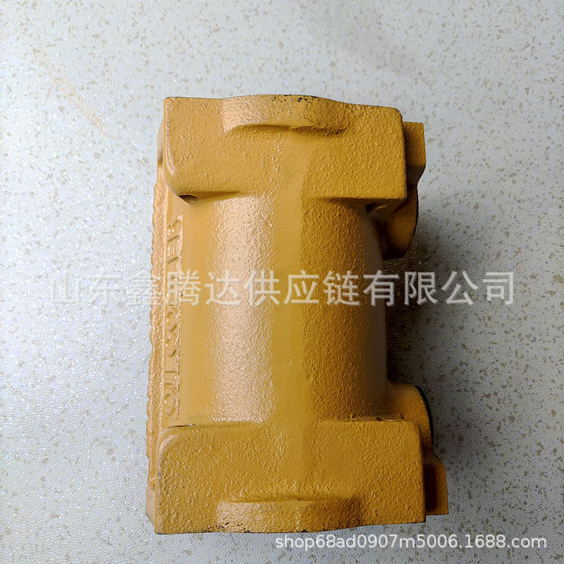Sufficient Spot Oil Radiator Car Heat Exchanger Oil Cooler 7N165 Suitable for Japanese Style Excavator