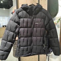 mont坦博尔轻薄羽绒服冬季短款带帽秋冬外套户外保暖90绒情侣超轻