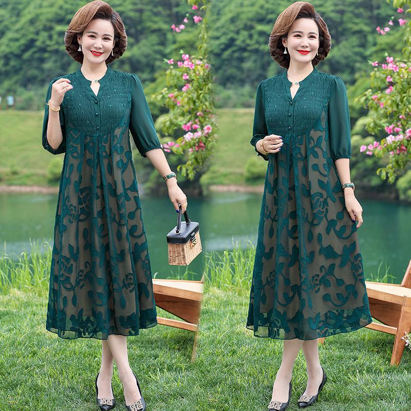 中年妈妈装新款时尚连衣裙韩版高贵洋气宽松40-55岁大码婆婆裙子