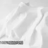 Чисто‑белый