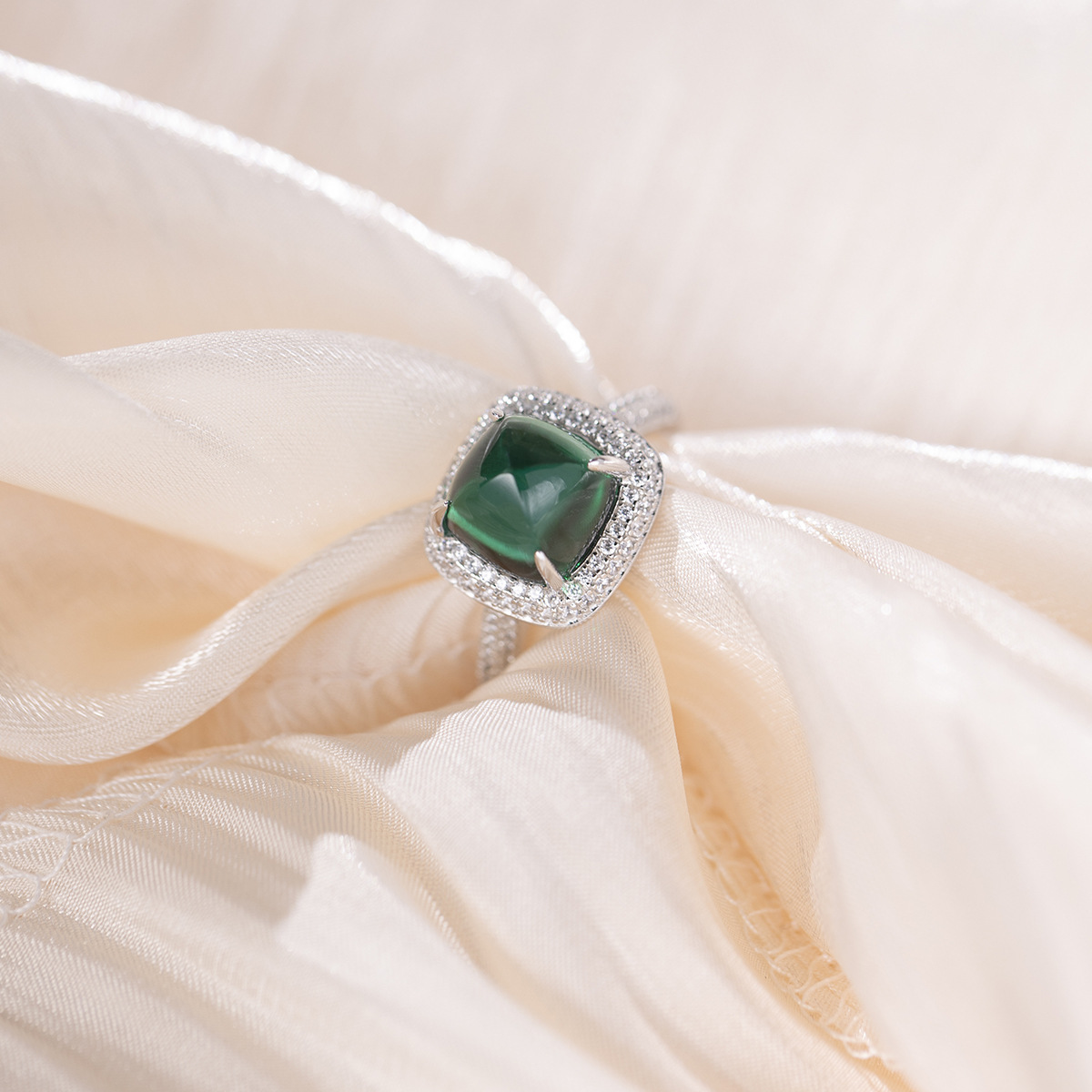 S925 all-over silver Douyin hot sale 9*9m laboratory-grown m emerald…
