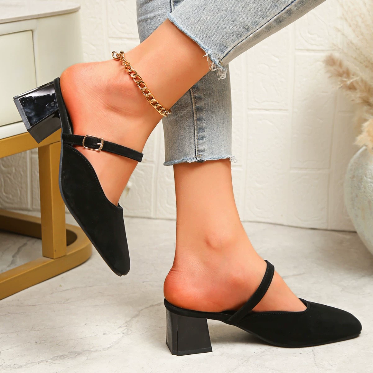 Slippers, summer footwear, fashionable slide high heels, European style, plus size