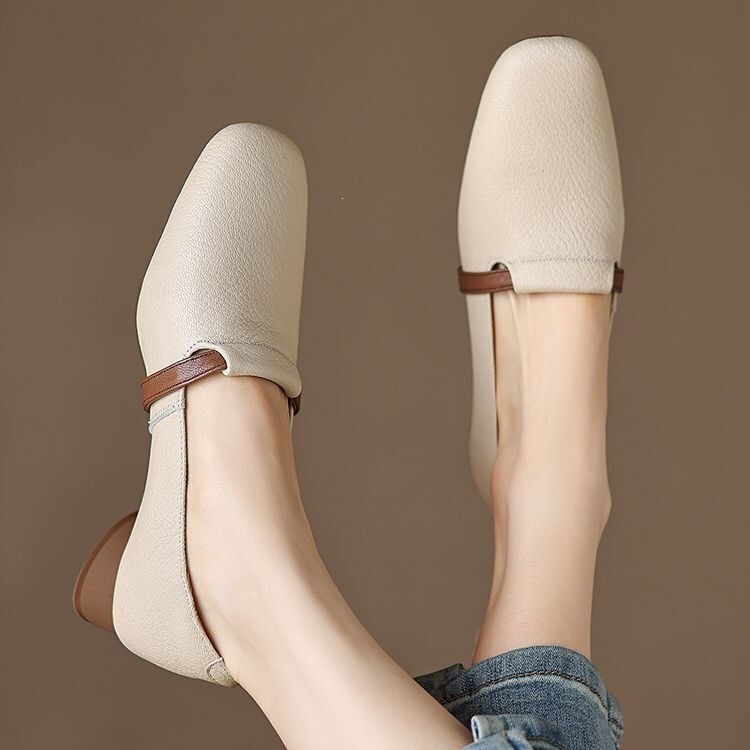 2026 New Summer Retro Women's Shoes with Chunky Heels, Shallow Mouth, Soft Leather, Soft Sole, Square Toe, High Heels, High-End Leather Shoes