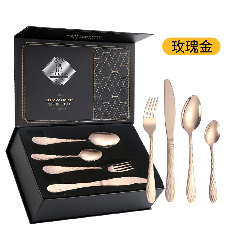 Productos de comercio electrónico transfronterizos cubiertos de acero inoxidable set de 24 piezas de cubo de agua cuatro piezas principales caja de regalo cuchillo de comida occidental set de tenedor y cuchara