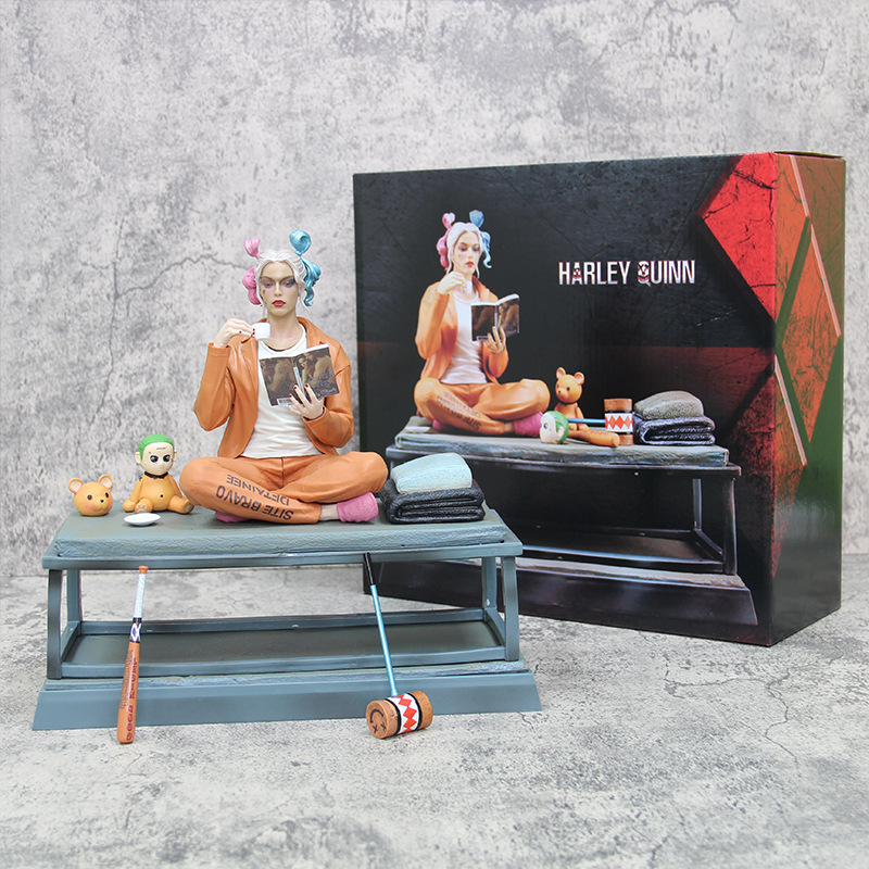 Figurine Harley Quinn Suicide Squad