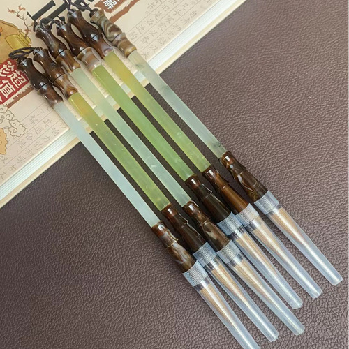 Hu pen and hair brush medium wolf hair sheep hair brush set European style regular script regular writing brush Xiu jade pen holder