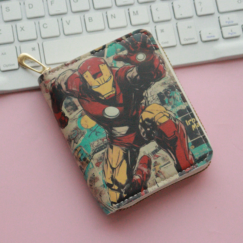 Kneeling on one knee Iron Man, short zipper wallet