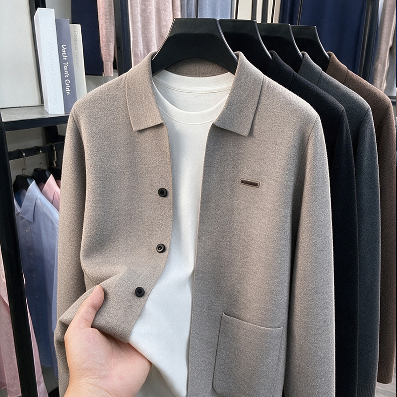 Light luxury, trendy long-sleeved knitted cardigan for men, suitable for autumn and winter, with a simple and casual design, versatile lapel collar, and jacket-style outerwear