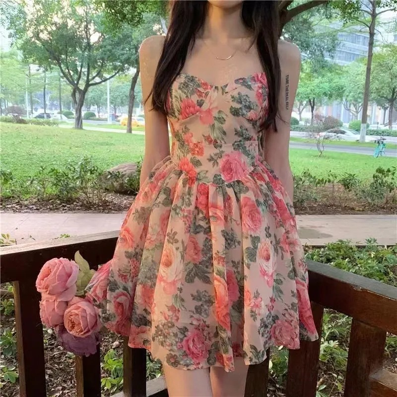 ハイウエストでスリムな花柄サスペンダードレス妖精春夏フレンチスタイル小柄な人向けの新しいAラインショートスカート|undefined