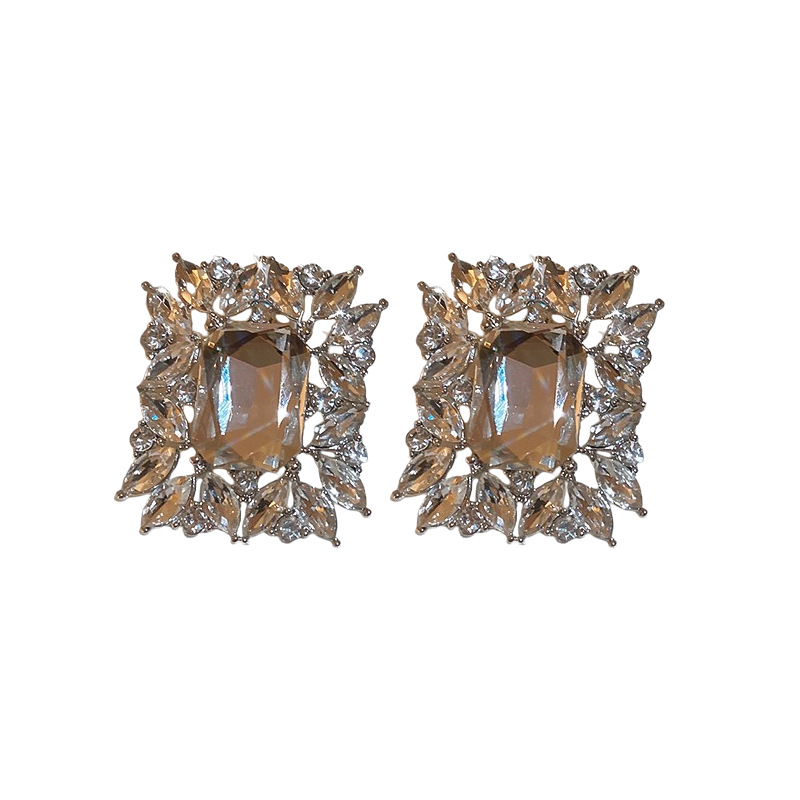 Collar de perlas geométricas con diamantes, diseño ligero de lujo, collar multicapa de moda, conjunto de joyas de alta calidad para mujeres