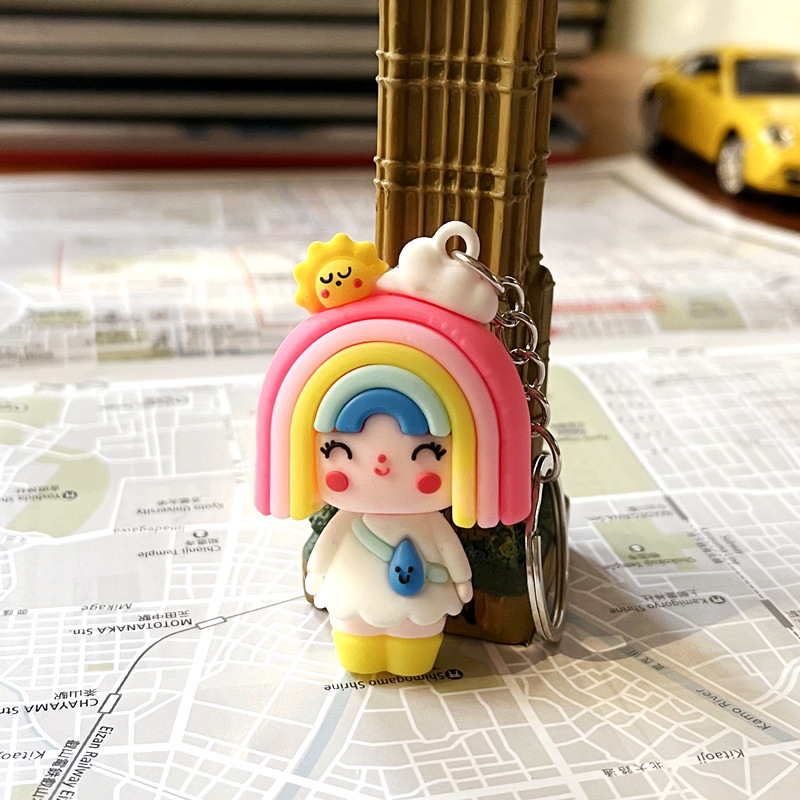 5029 # plástico suave 3D secreto muñeca de dibujos animados muñeca llavero colgante coche mochila colgante adornos pequeño regalo