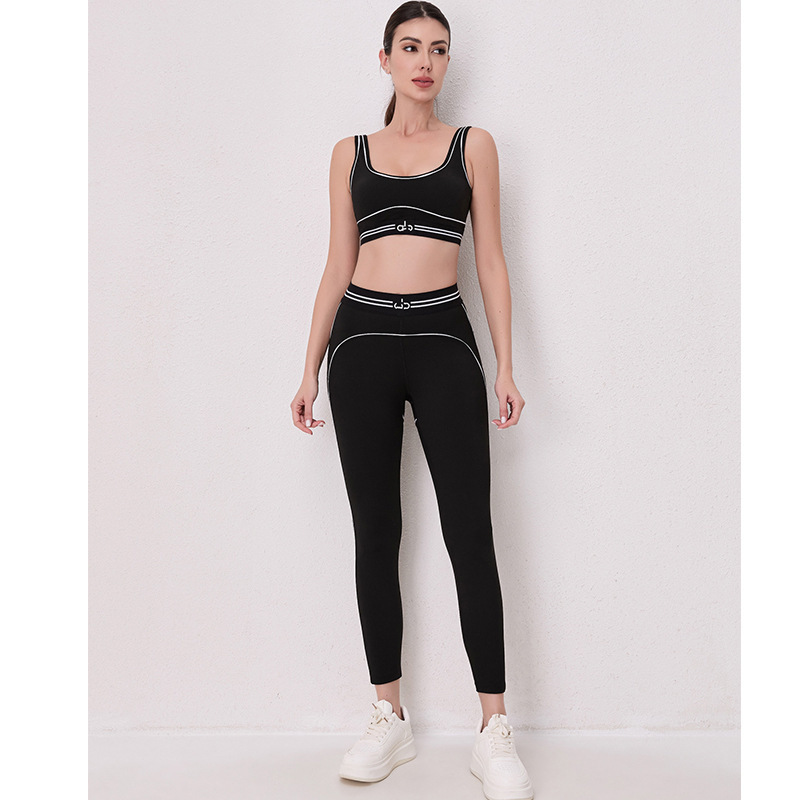 Alo-Style High-Waisted Butt-Lifting Yoga Outfit Set, New Yoga Pants with Line Stitching, Tank Top for Yoga, Sports, and Leisure Alo-Style High-Waisted Butt-Lifting Yoga Outfit Set, New Yoga Pants with Line Stitching, Tank Top for Yoga, Sports, and Leisure