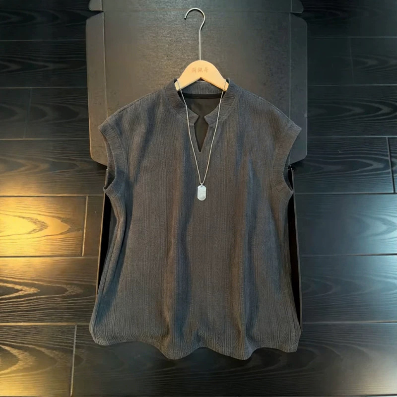 Dark Gray V-Neck Wheat Pattern Vest for Men, Summer Trendy Brand, Stylish Sleeveless T-Shirt, Loose Fit, Sports Tank Top, Short Sleeve Dark Gray V-Neck Wheat Pattern Vest for Men, Summer Trendy Brand, Stylish Sleeveless T-Shirt, Loose Fit, Sports Tank Top, Short Sleeve