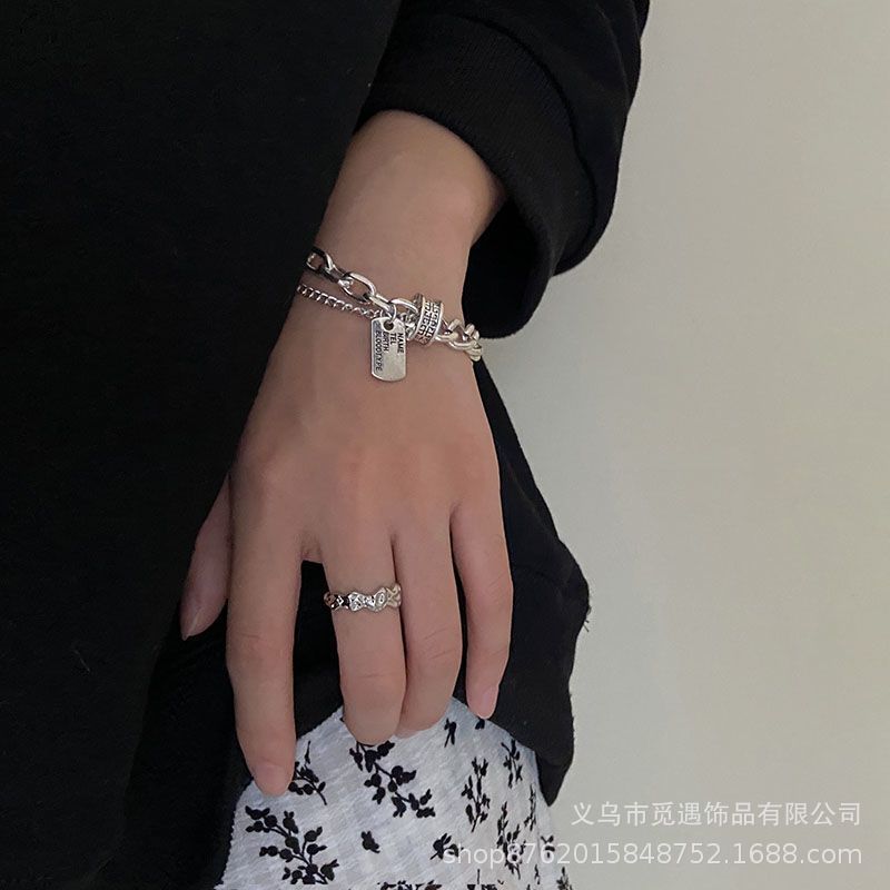 Hip-Hop Trendy Cool Square Vintage Bracelet for Women, Minimalist Niche Cool Style with a Unique Design, Double-Layer Bracelet for Men