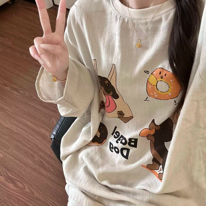 Casual style fun puppy print long-sleeve shorts pajamas for women, summer 2026 new loose-fitting home wear set Casual style fun puppy print long-sleeve shorts pajamas for women, summer 2026 new loose-fitting home wear set