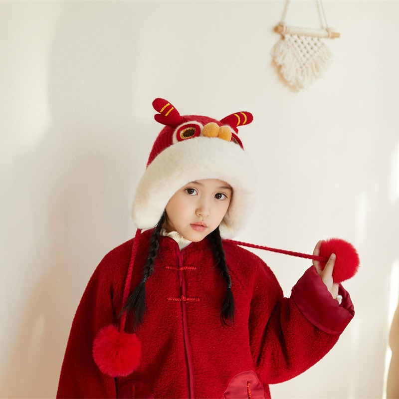 Invierno nuevo sombrero de lana de punto de ángulo de dragón sombrero para niños de tamaño mediano y grande caliente sombrero de peluche chino para leones