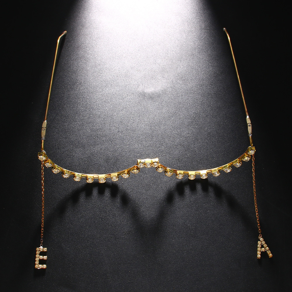 Europa y américa rhinestone gafas marco personalidad hip hop carta inferior medio marco colgante gafas marco accesorios de la cara marco Del Ojo