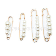 热门款时尚简约珍珠胸针，衣服穿搭别针饰品配件厂家批发量大价优