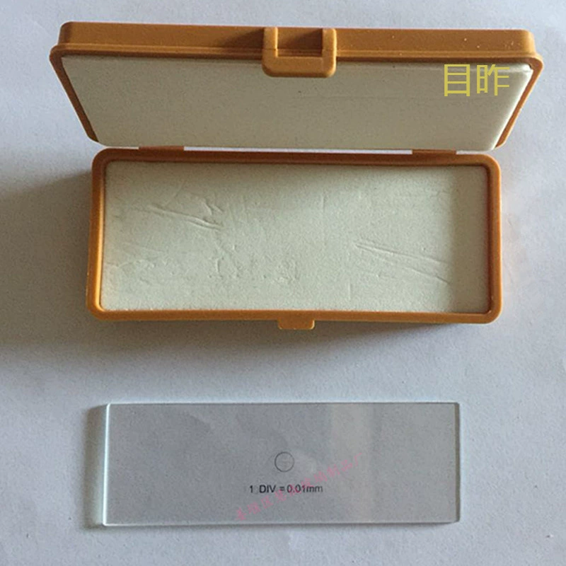 Микроскоп с микрометром объективной линзы, микрометром стекла микроскопа, микрометром окуляра, микрометрической линейкой.