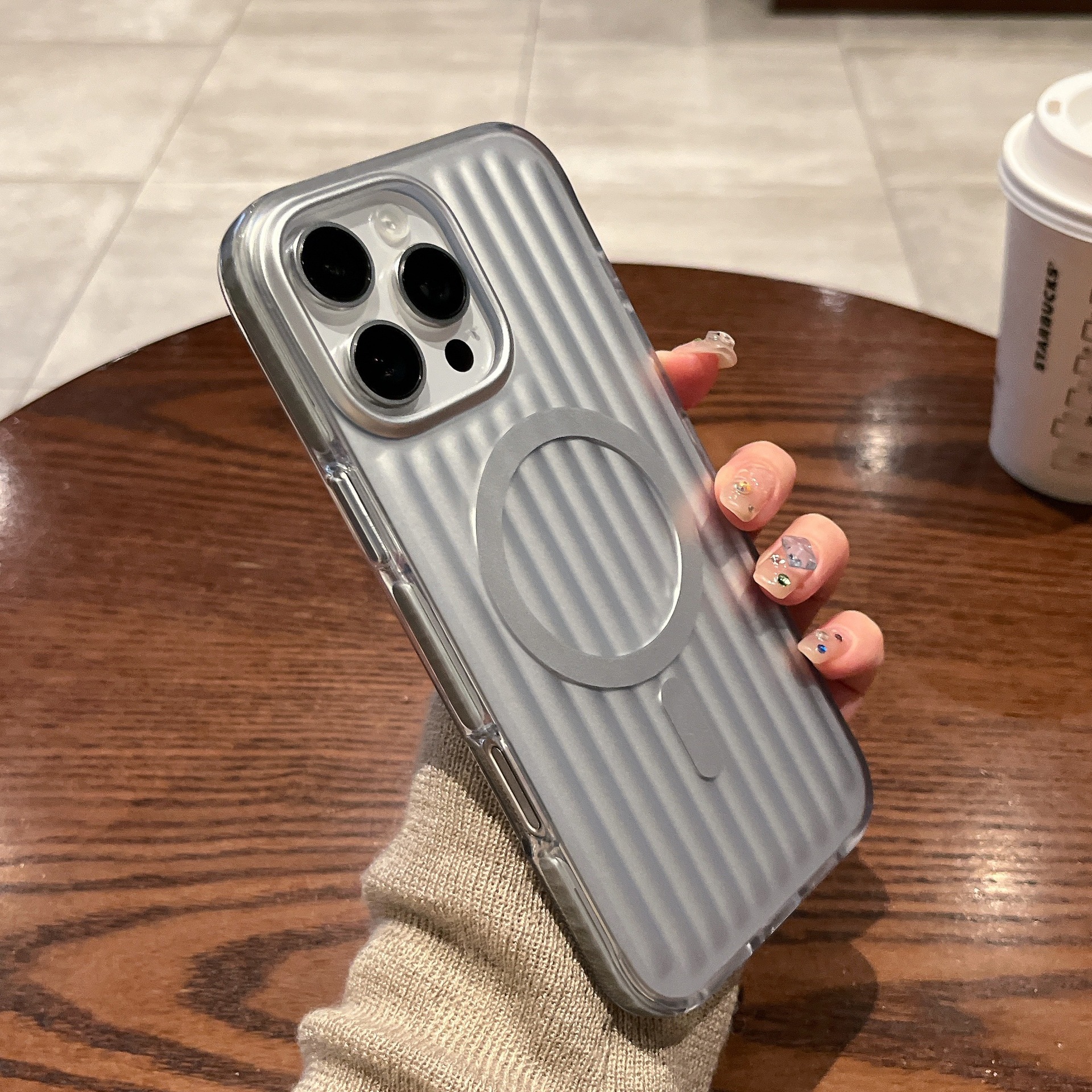 Maleta magnética simple y avanzada para iPhone16ProMax Apple 15 funda para teléfono móvil 14 nuevo estilo 13 pareja