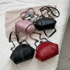 2025新款时尚包包夹子包单肩手提包包清新甜美斜挎女包贝壳链条包