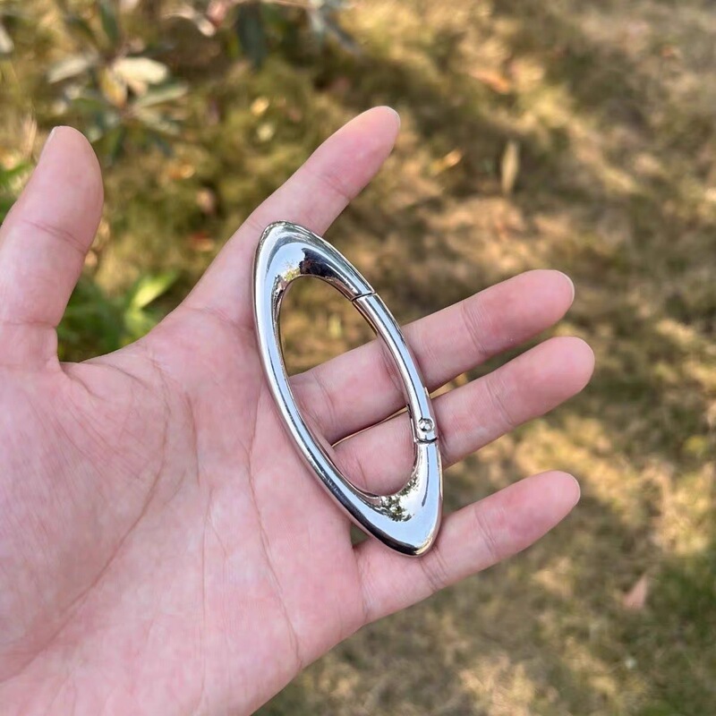 手作り DIY クリエイティブキーホルダーバッグペンダント巻尺コンパス温度計栓抜きレンチサイコロブラックエイト|undefined