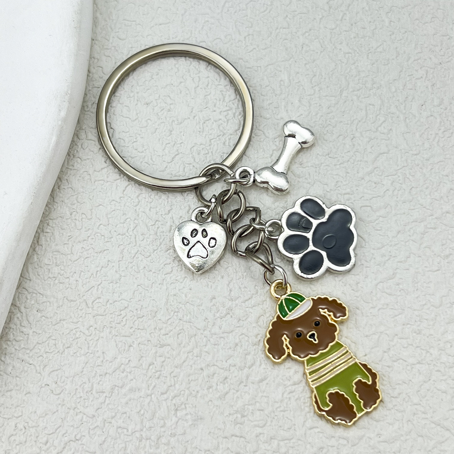 Holiday, Banquet, Daily Occasion 1 Piece Casual Cute Simple Style Dog Alloy Enamel Keychain