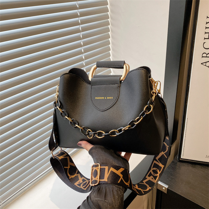女性のためのハイエンドバケットハンドバッグ 2025 新しい多用途ファッションレディースショルダーバッグ西洋スタイルチェーンクロスボディバッグ|undefined